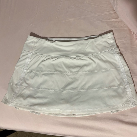 Lululemon White Pace Rival Skirt - Picture 1 of 12